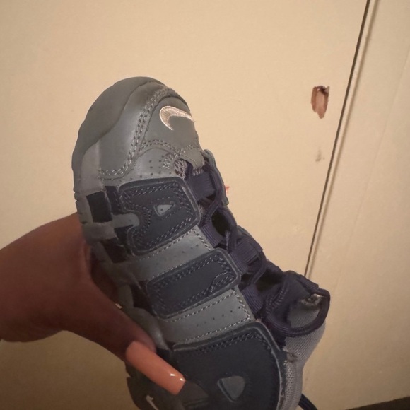 Shoes - Picture 3 of 3